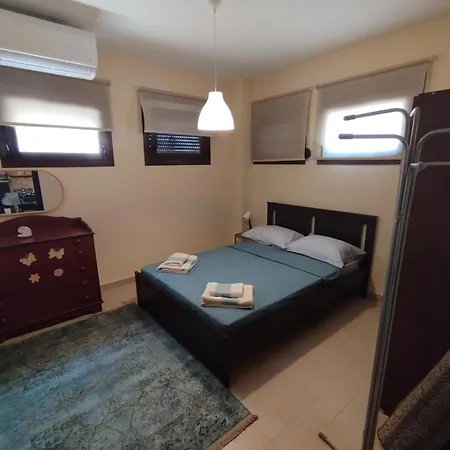 Ranin's In Greece Apartment